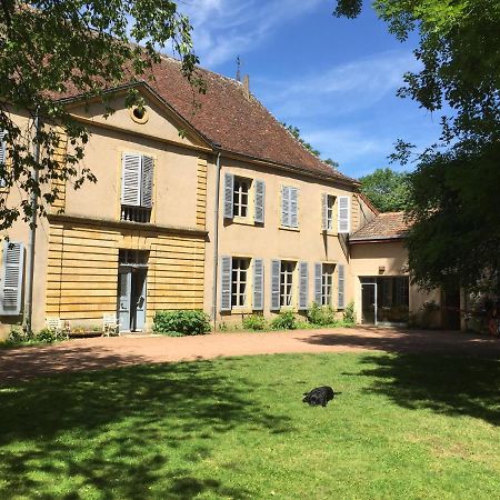 La Maison Des Peres Charolles Exterior foto